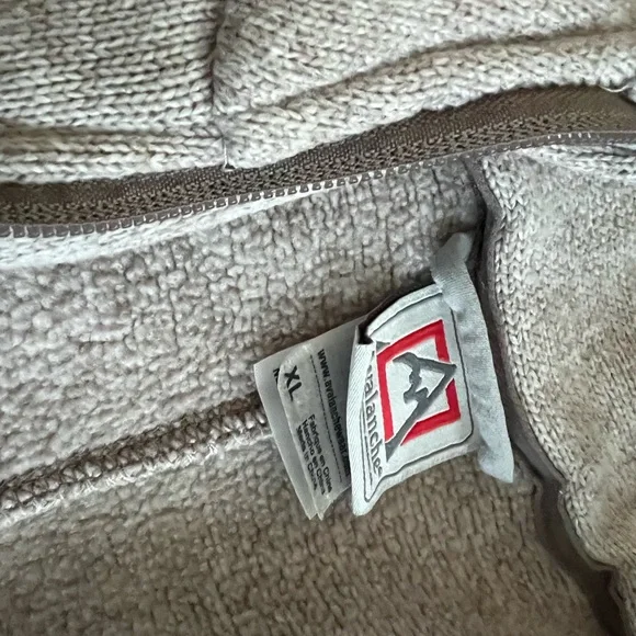 ⭐️ Firm Price ⭐️ Avalanche Like new jacket - Picture 5 of 6